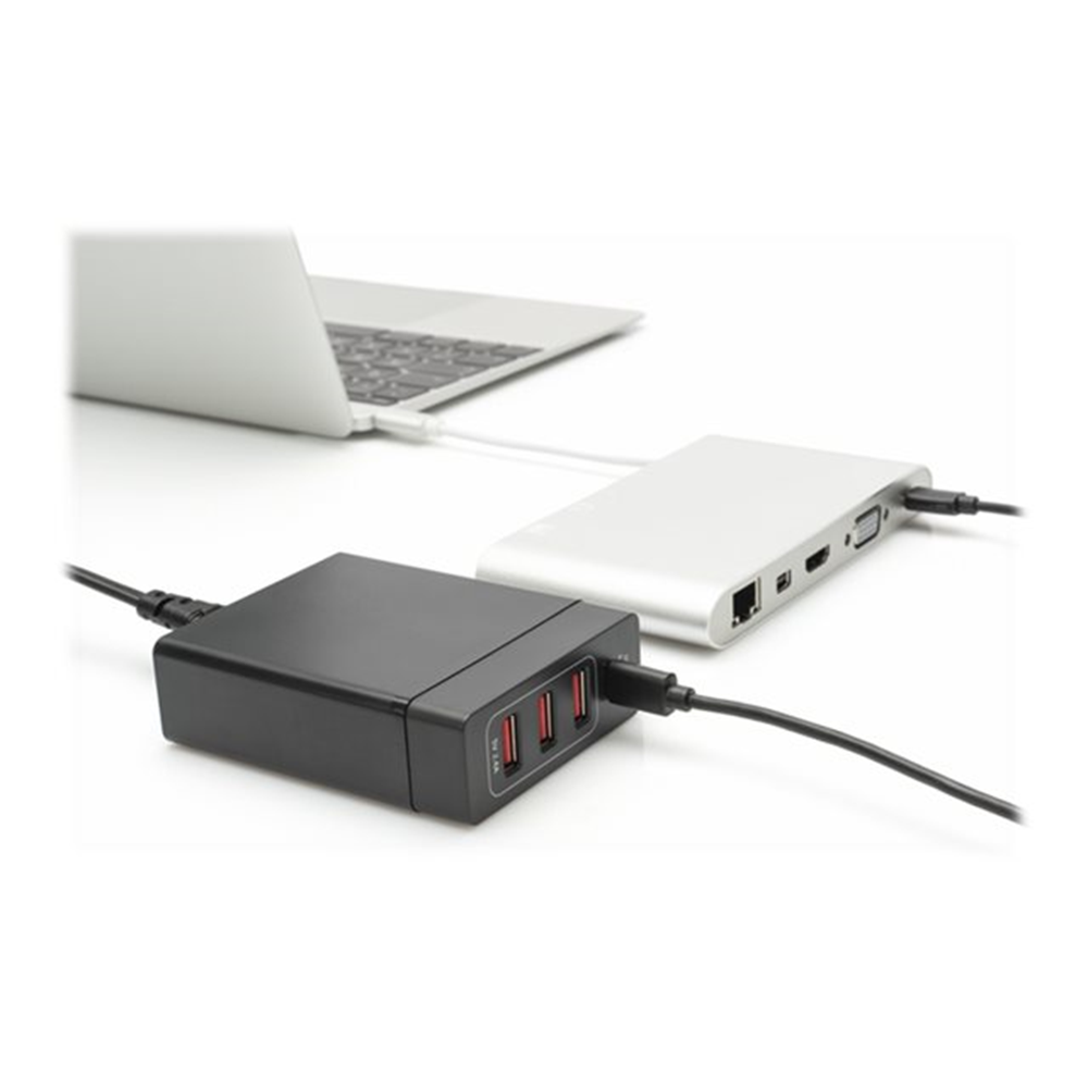 4-PORT UNIVERS. CHARGINGADAPTER