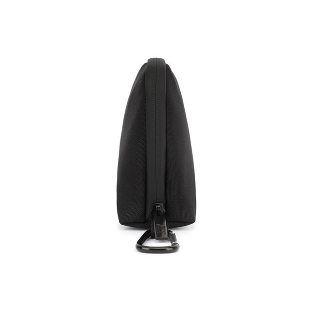 City Accessory Travel Organizer made from recycled plastic bottles