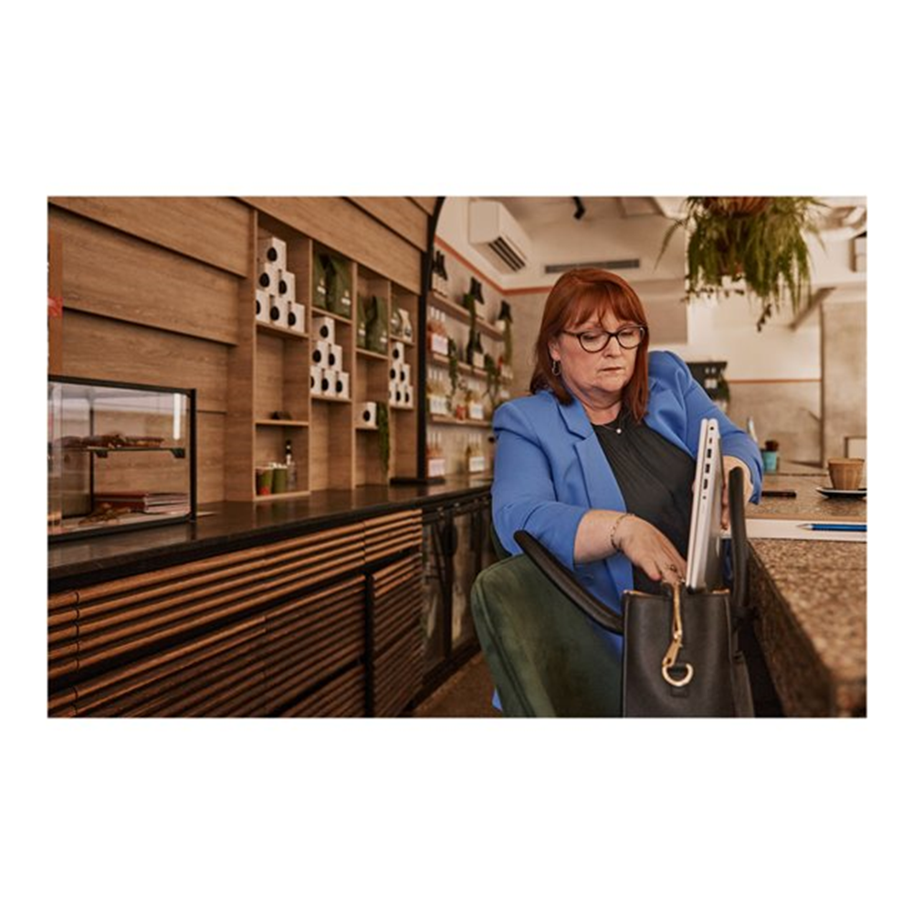 ELITE MT645 G7 R3-5425U 8/256GB 14 W10 ELITE MT645 G7 R3-5425U 8/256GB 14 W10