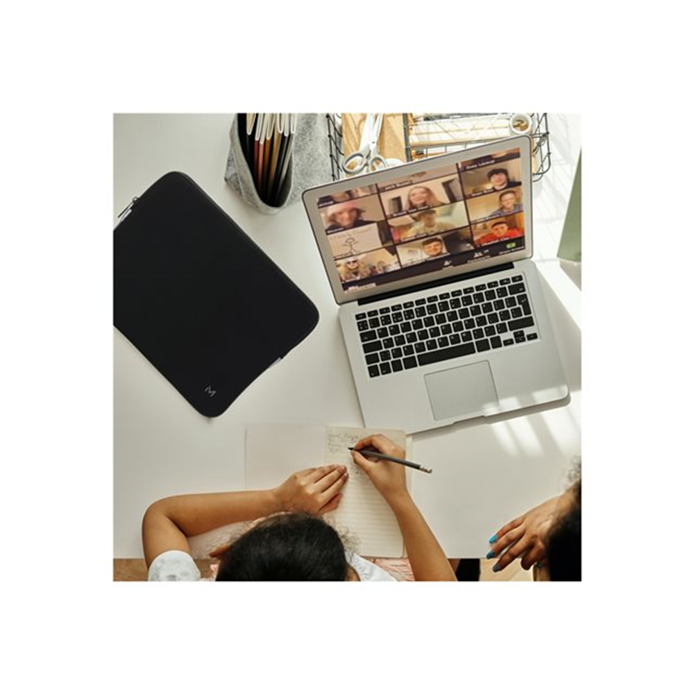 Skin Memory Foam Sleeve 12.5-14i - Black and Grey