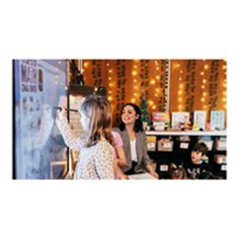 SMART Board GX075-V3 interactive display SMART Board GX075-V3 interactive display