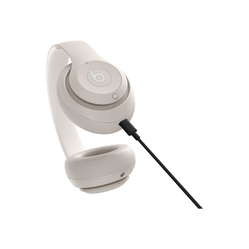 Studio Pro Wireless Sandstone