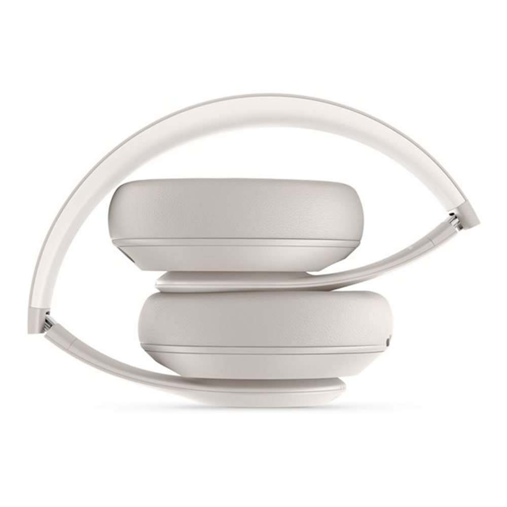 Studio Pro Wireless Sandstone