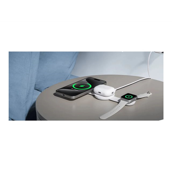 Anker MagGo Wireless Charging Station (3-in-1 Foldable Pad)