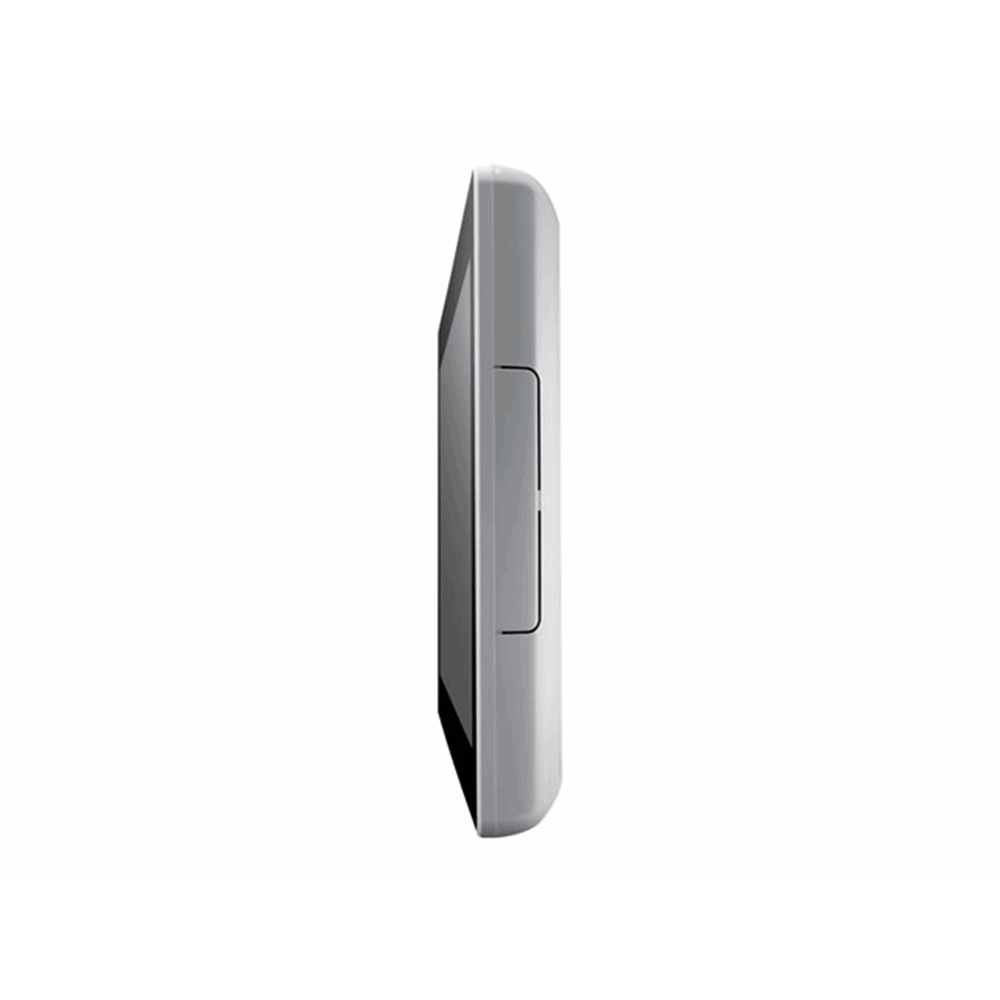 UTC-300 Plastic 18.5IN PCAP G N4200 4GB